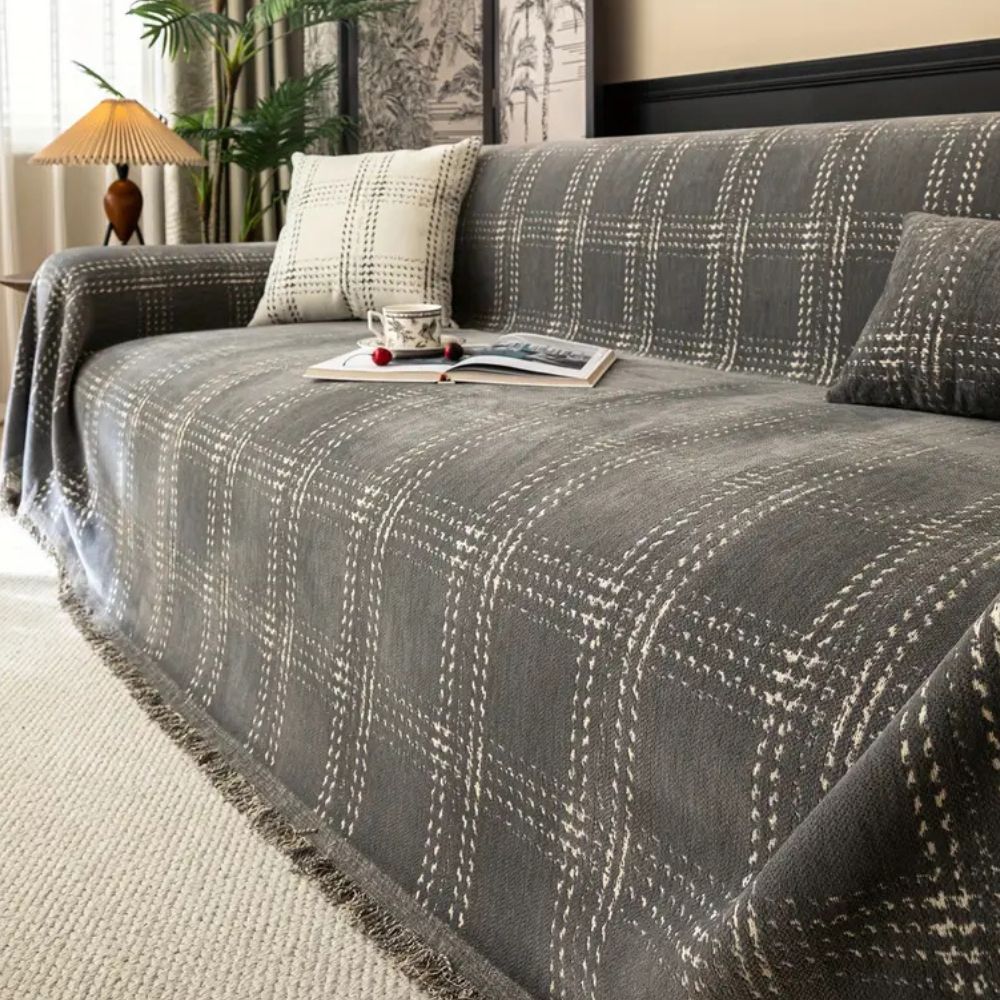 Plaid Chenille Sofa Cover with Tassels Anti-Slip Furniture Protector for 1 to 4-Seater Sofas