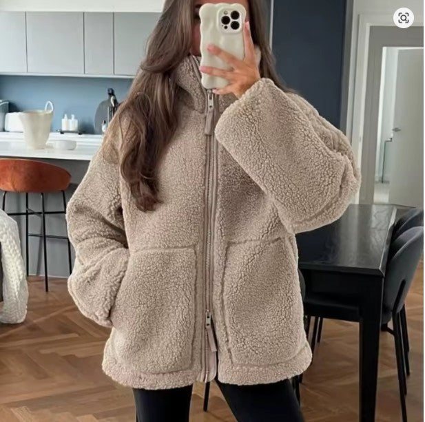 Oversized Lambswool Jacket Women’s Casual Warm Stand-Up Collar Zipper Outerwear