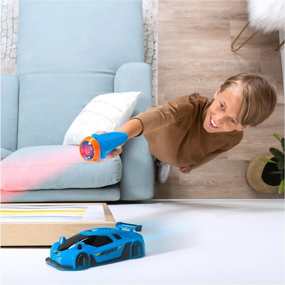 Laser-Controlled Wall Climbing RC Car for Kids with LED Headlights and 360° Stunts Rechargeable USB