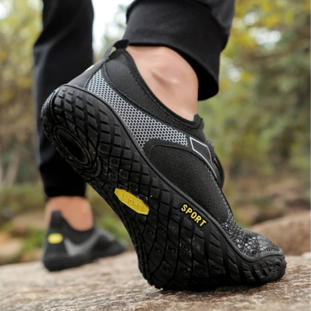 Unisex Water Shoes Quick-Dry Lightweight with Secure Lace and Non-Slip Rubber Sole