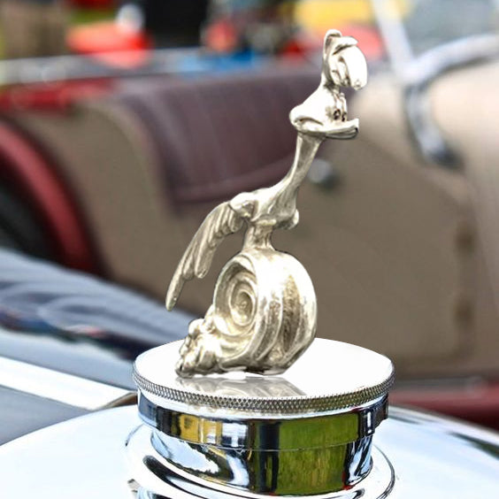Road Runner Hood Ornament Chrome Plated Car Decorative Mascot 4x4 Inches Lead-Free Tin