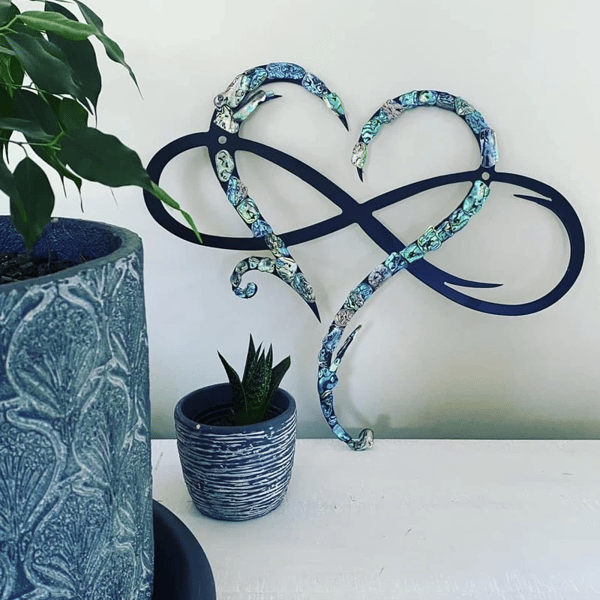 Infinity Heart Wall Decor Iron Sculpture Symbol of Eternal Love Handmade Metal Wall Art