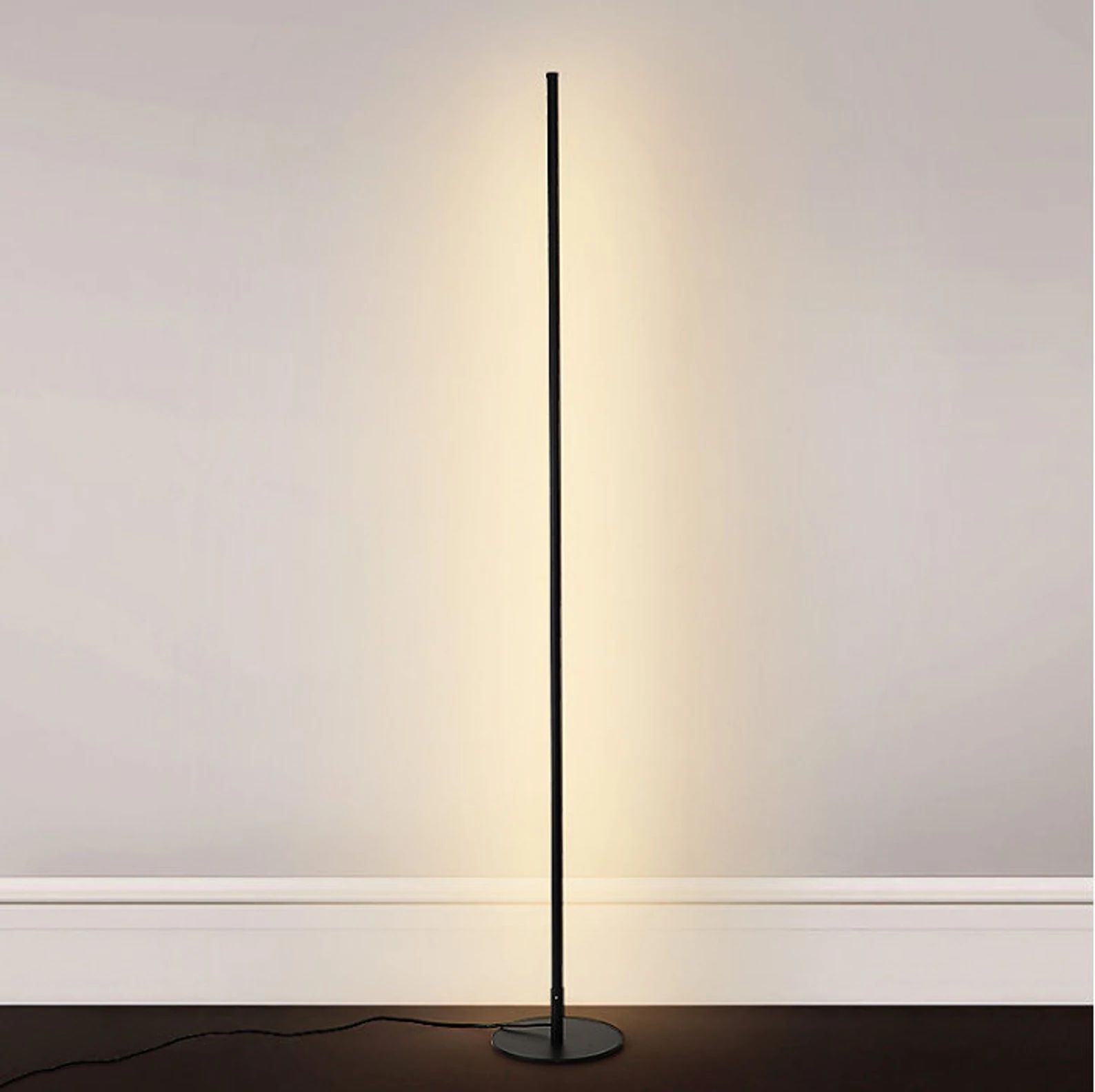Lightmoon Modern LED Floor Lamp Aluminum Minimalist Moon Phase Design
