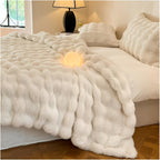 Soft Plush Throw Blanket Lightweight Travel Sofa Bedspread Cozy Comfort 100x160cm to 180x200cm