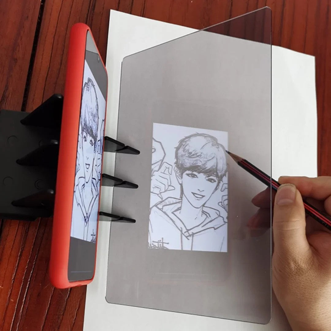 Optical Drawing Board with Clear PMMA Lens Portable Art Projector Compatible with Smartphones and Tablets 18x10 cm