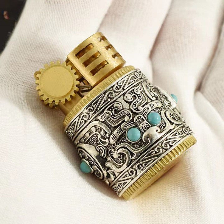 Retro Armor Mini Kerosene Lighter Metal Vintage Design Compact Pocket Flame