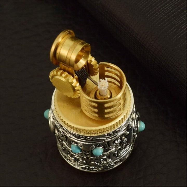 Retro Armor Mini Kerosene Lighter Metal Vintage Design Compact Pocket Flame