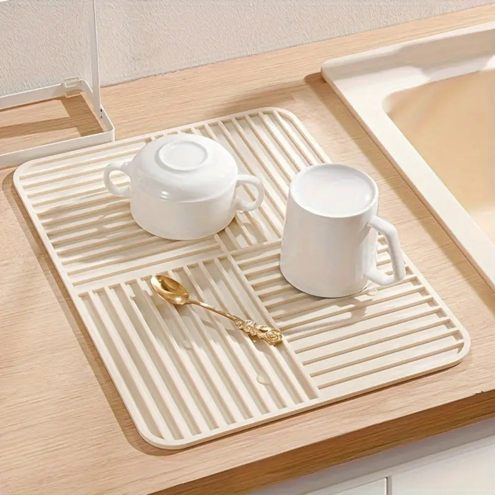 Ridged Foldable Silicone Drying Mat Heat-Resistant Non-Slip Kitchen Counter Protector 12x16 Inches