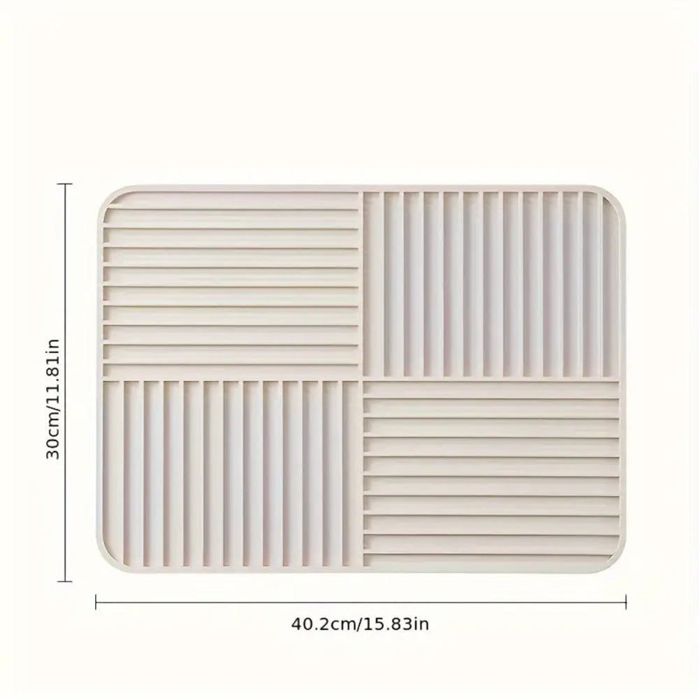 Ridged Foldable Silicone Drying Mat Heat-Resistant Non-Slip Kitchen Counter Protector 12x16 Inches