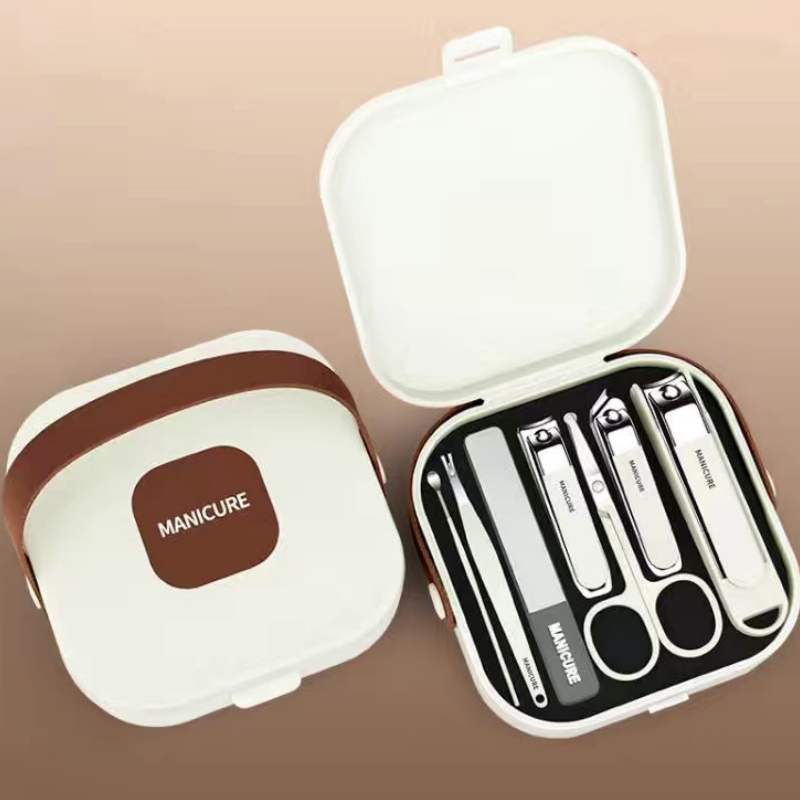 Portable 7-Piece Manicure Kit with Nail Clippers Ear and Nose Hair Trimmers Carbon Steel