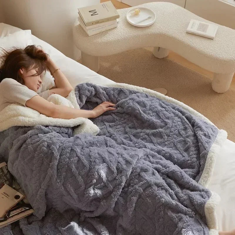 WarmWool Lambswool Blanket Reversible Plush Fleece Throw Ultra Soft Warm Winter Bedding