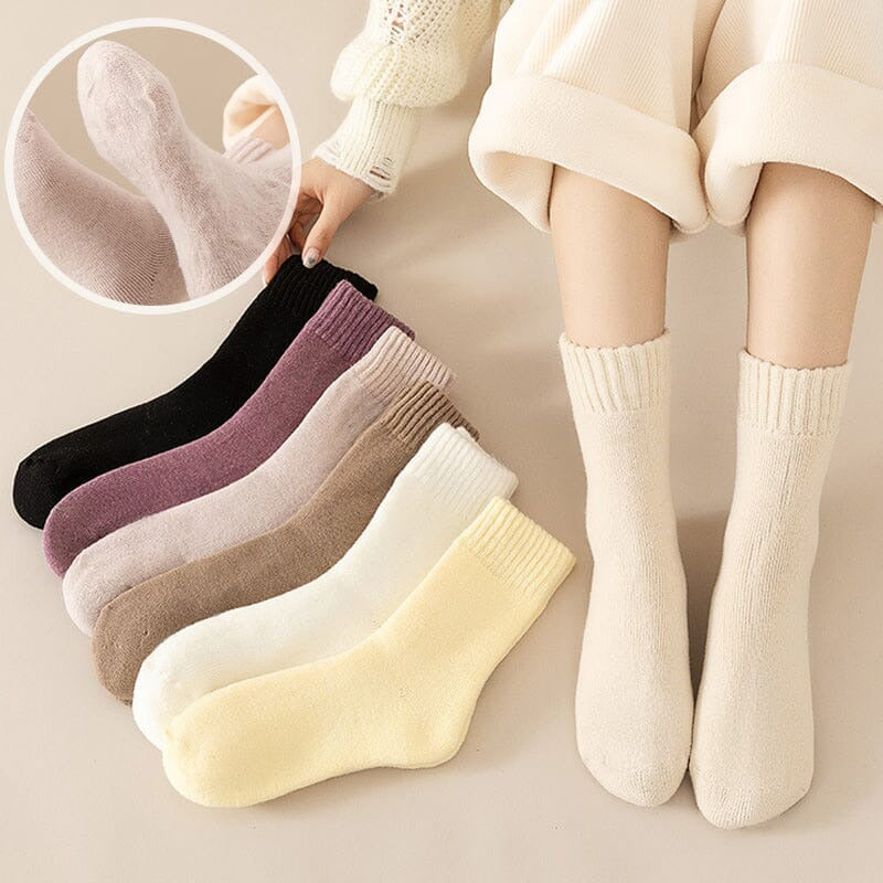 Winter Thermal Socks Acrylic Insulated Moisture-Wicking Fleece Lined 3 or 6 Pairs One Size