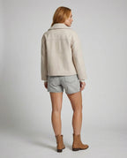 Cropped Double-Breasted Women's Jacket with Wide Lapel Collar and Side Pockets