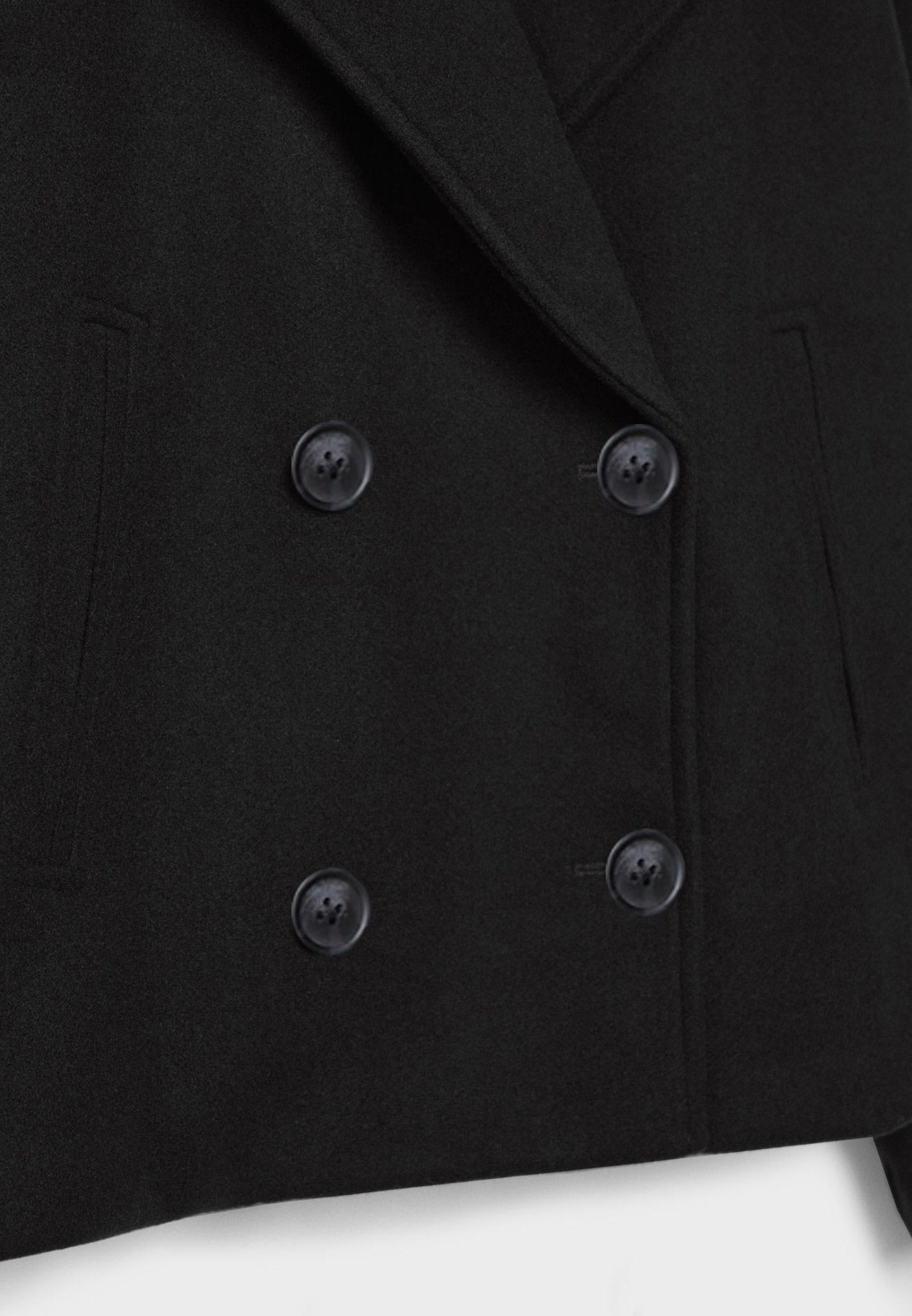 Cropped Double-Breasted Women's Jacket with Wide Lapel Collar and Side Pockets