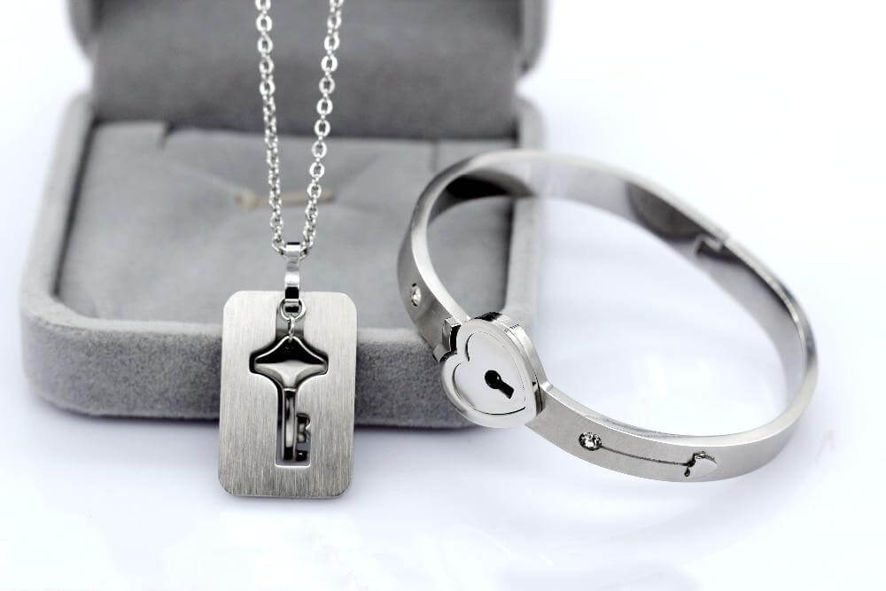 You Are The Key To My Heart Bracelet and Necklace Set Stainless Steel Matching Couples Jewelry Gift
